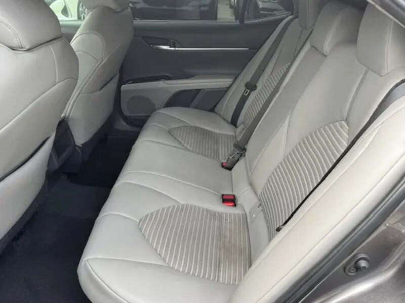 2019 Toyota Camry Hybrid