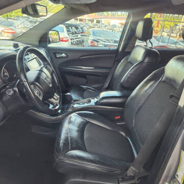 2017 Dodge Journey Crossroad