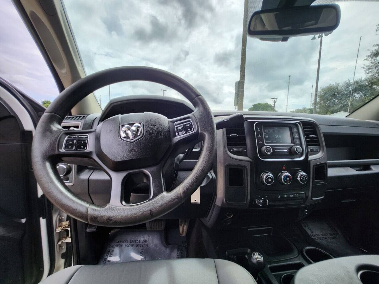 2015 RAM 3500 Pickup - $30,995