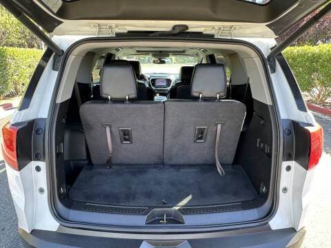 2017 GMC Acadia SLT-1
