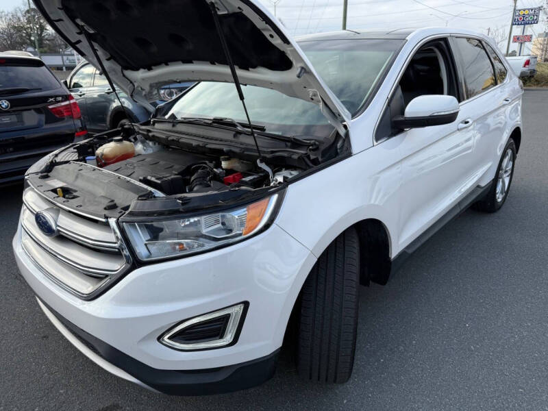 2017 Ford Edge Titanium