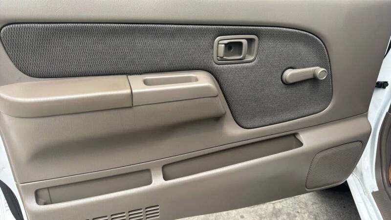 2004 Nissan Frontier