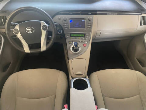 2013 Toyota Prius Two