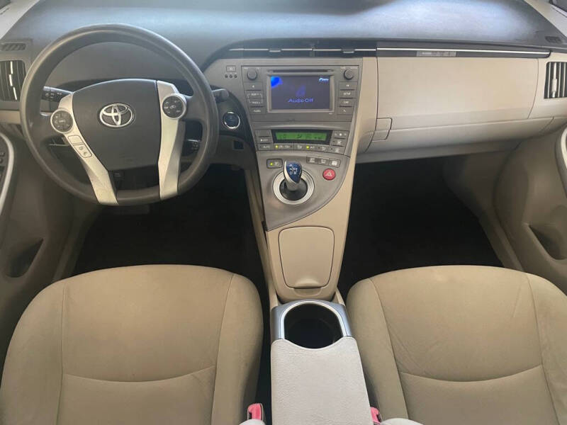 2013 Toyota Prius Two