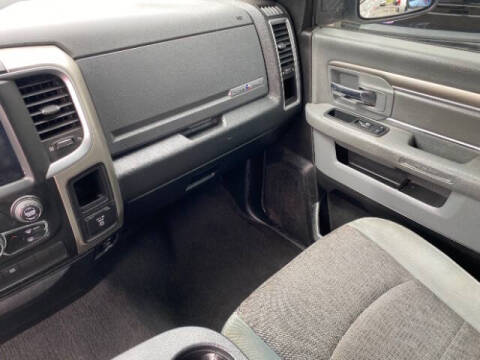 2018 RAM 1500 SLT