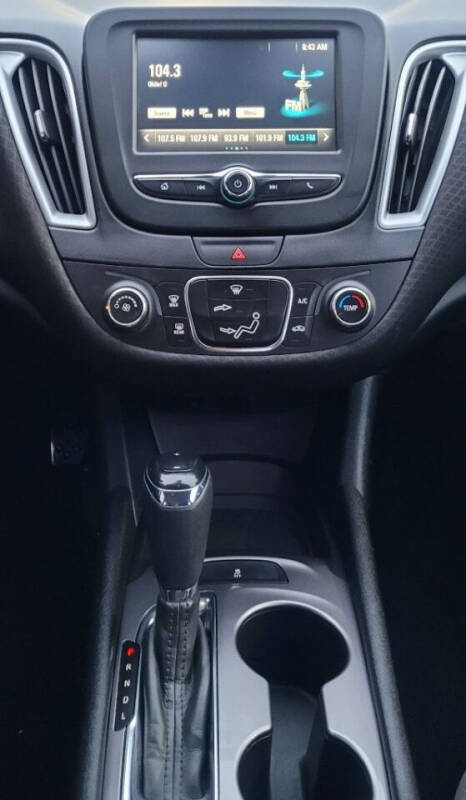 2017 Chevrolet Malibu LS