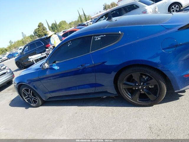 2022 Ford Mustang EcoBoost