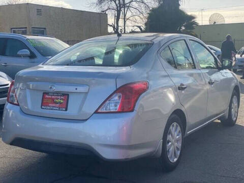 2016 Nissan Versa 1.6 S