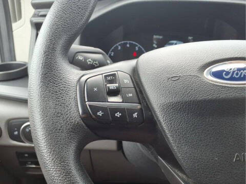 2025 Ford Transit 250