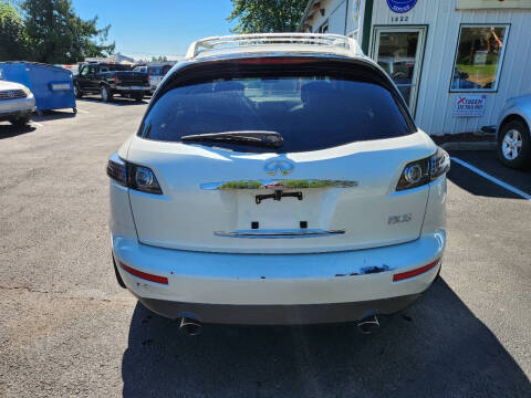 2005 Infiniti FX35
