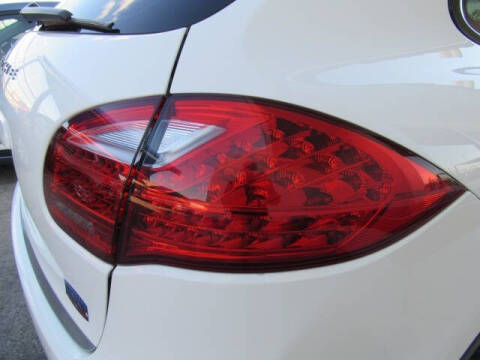 2012 Porsche Cayenne S