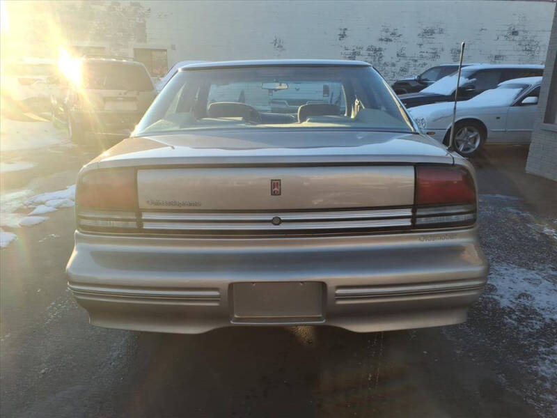 1996 Oldsmobile Cutlass Supreme SL