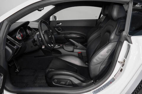 2010 Audi R8 5.2 quattro