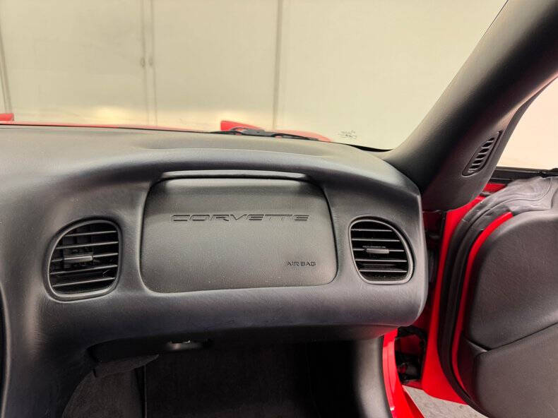 2003 Chevrolet Corvette