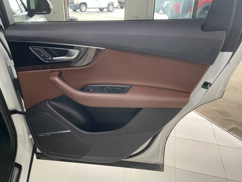 2017 Audi Q7 3.0T quattro Premium Plus