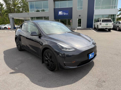 2025 Tesla Model Y Long Range