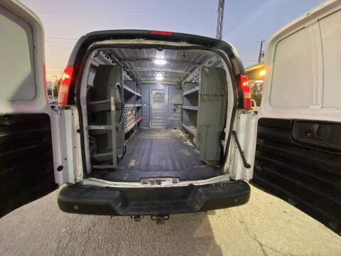 2016 Chevrolet Express 2500