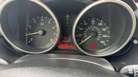 2012 Mazda MAZDA5 Sport