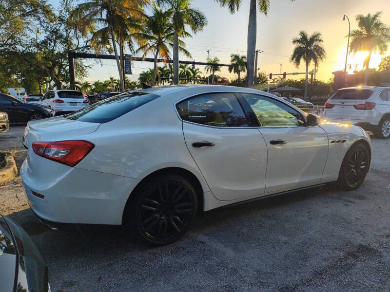 2017 Maserati Ghibli
