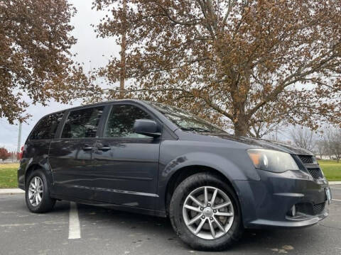 2014 Dodge Grand Caravan R/T
