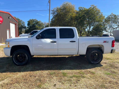 2011 Chevrolet Silverado 1500 for sale at HENDRICKS MOTORSPORTS in Cleveland OK