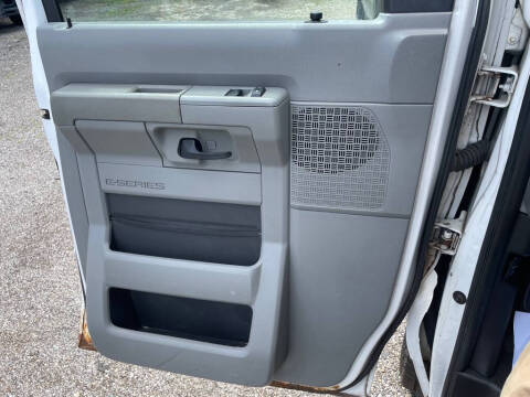 2012 Ford E-Series E-250