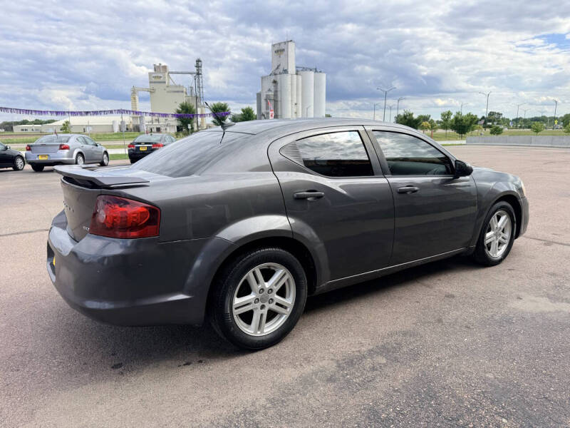 2014 Dodge Avenger SXT