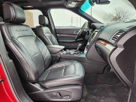 2017 Ford Explorer Platinum