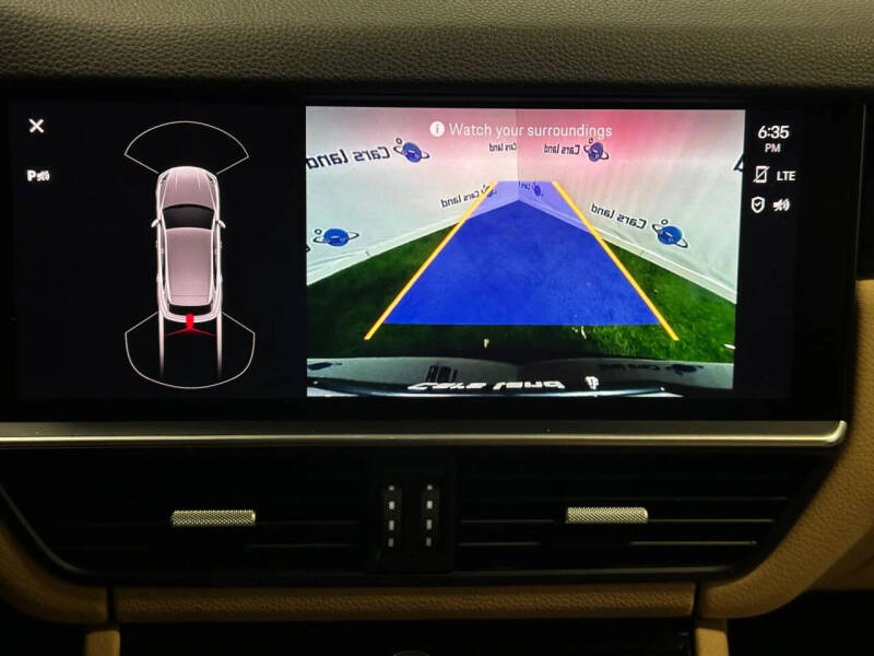 2022 Porsche Cayenne