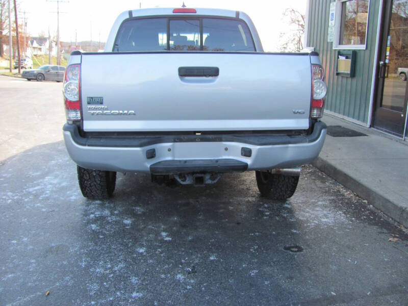 2012 Toyota Tacoma Base photo 8