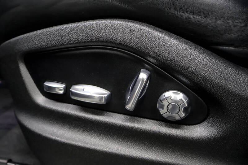 2019 Porsche Cayenne S