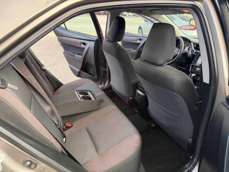 2017 Toyota Corolla LE