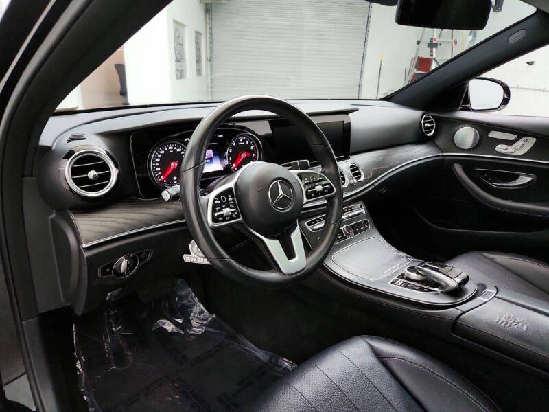 2019 Mercedes-Benz E-Class E 300