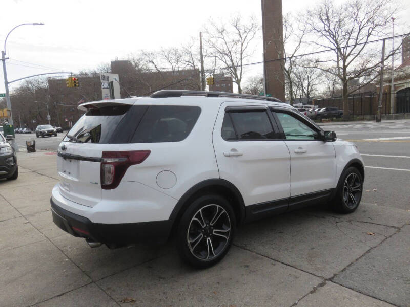 2015 Ford Explorer Sport