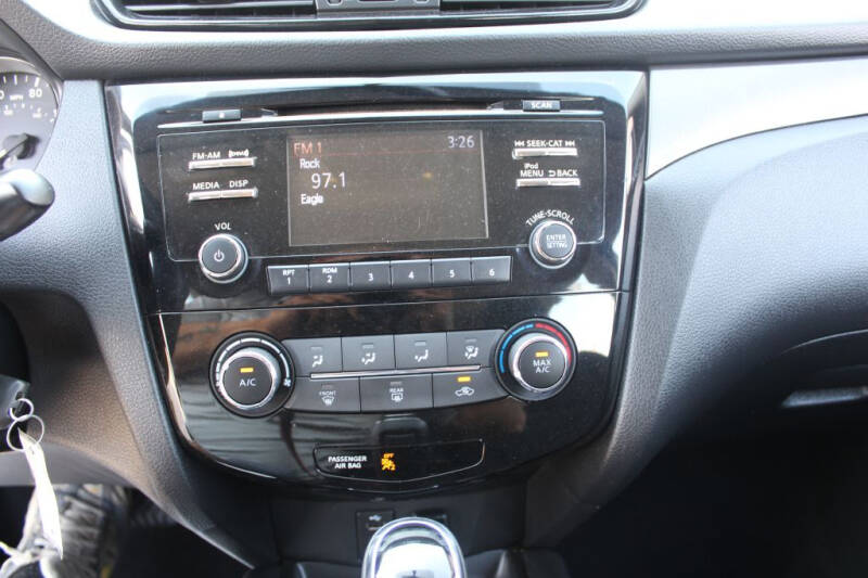 2017 Nissan Rogue Sport S