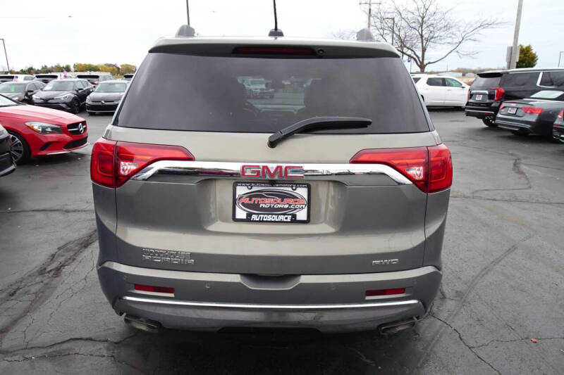 2019 GMC Acadia Denali