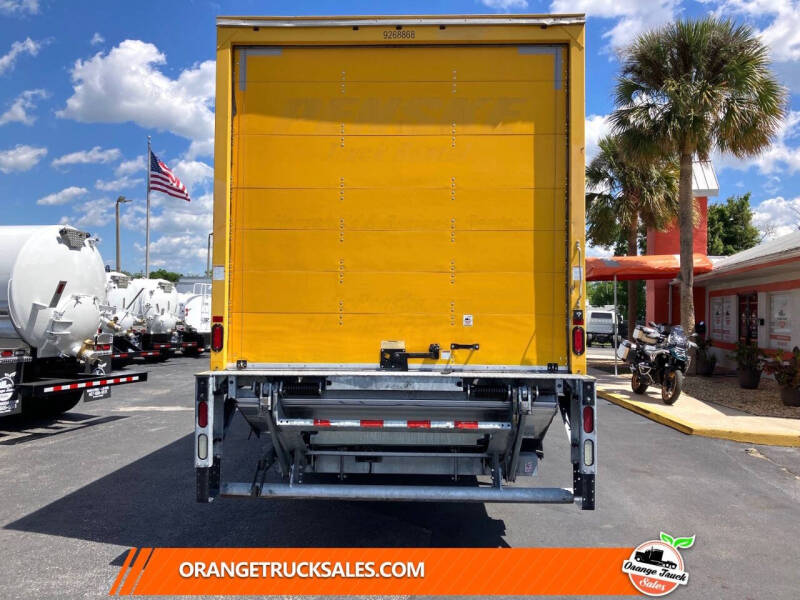 2019 International DuraStar 4300