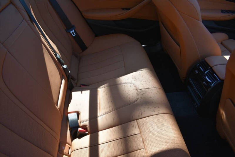 2023 BMW 5 Series 530e