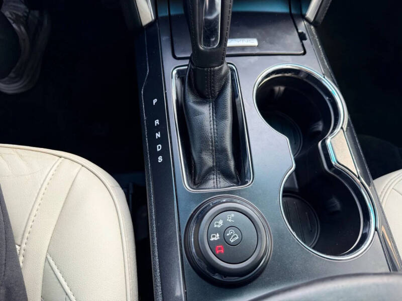 2016 Ford Explorer Platinum