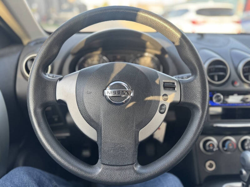 2012 Nissan Rogue SV