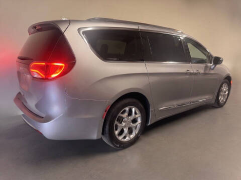 2018 Chrysler Pacifica Limited
