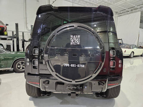 2024 Land Rover Defender 110 V8 P525