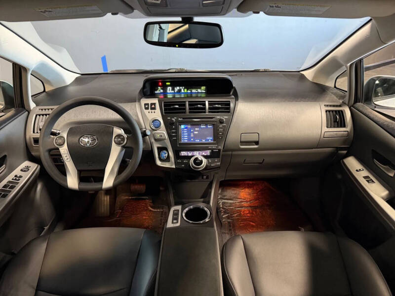2012 Toyota Prius v Three