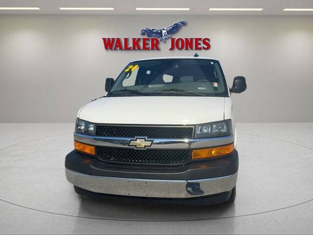 2024 Chevrolet Express LT 3500