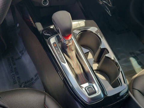 2025 Chevrolet Trax RS
