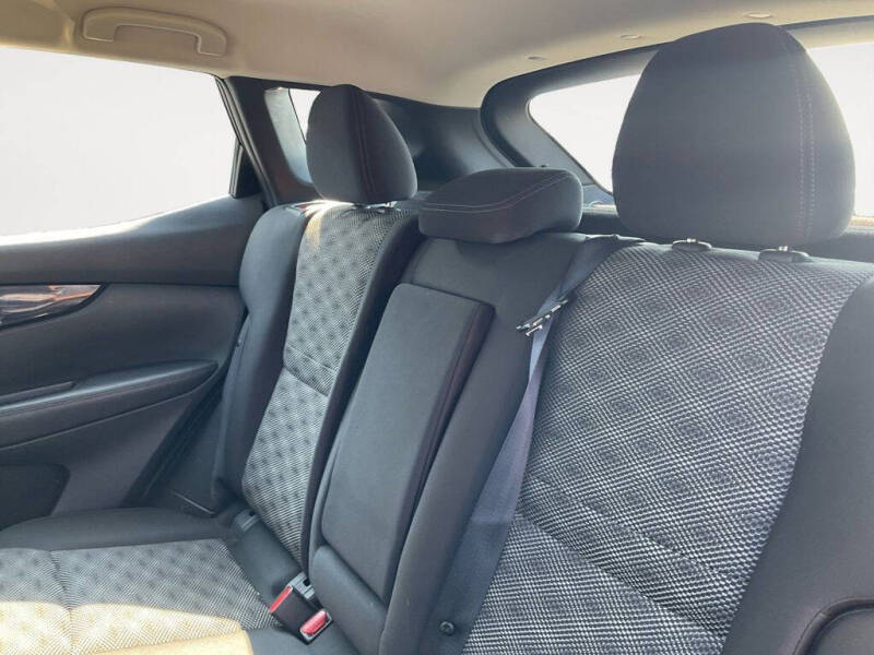 2020 Nissan Rogue Sport SV