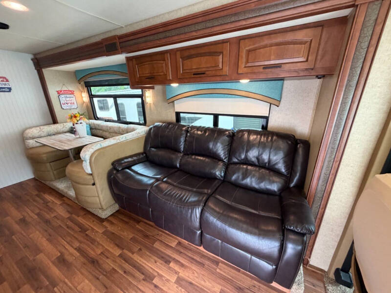 2015 Jayco Precept 35UN