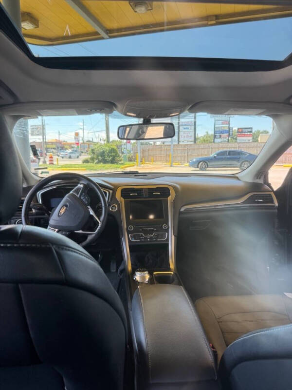 2017 Ford Fusion Energi SE Luxury