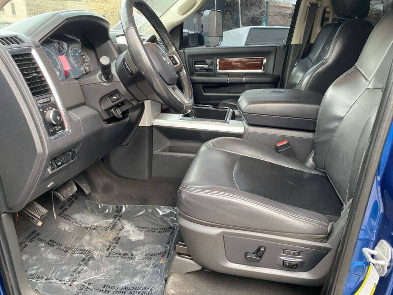 2011 RAM 3500 Laramie