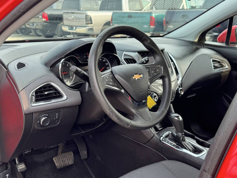 2019 Chevrolet Cruze LS